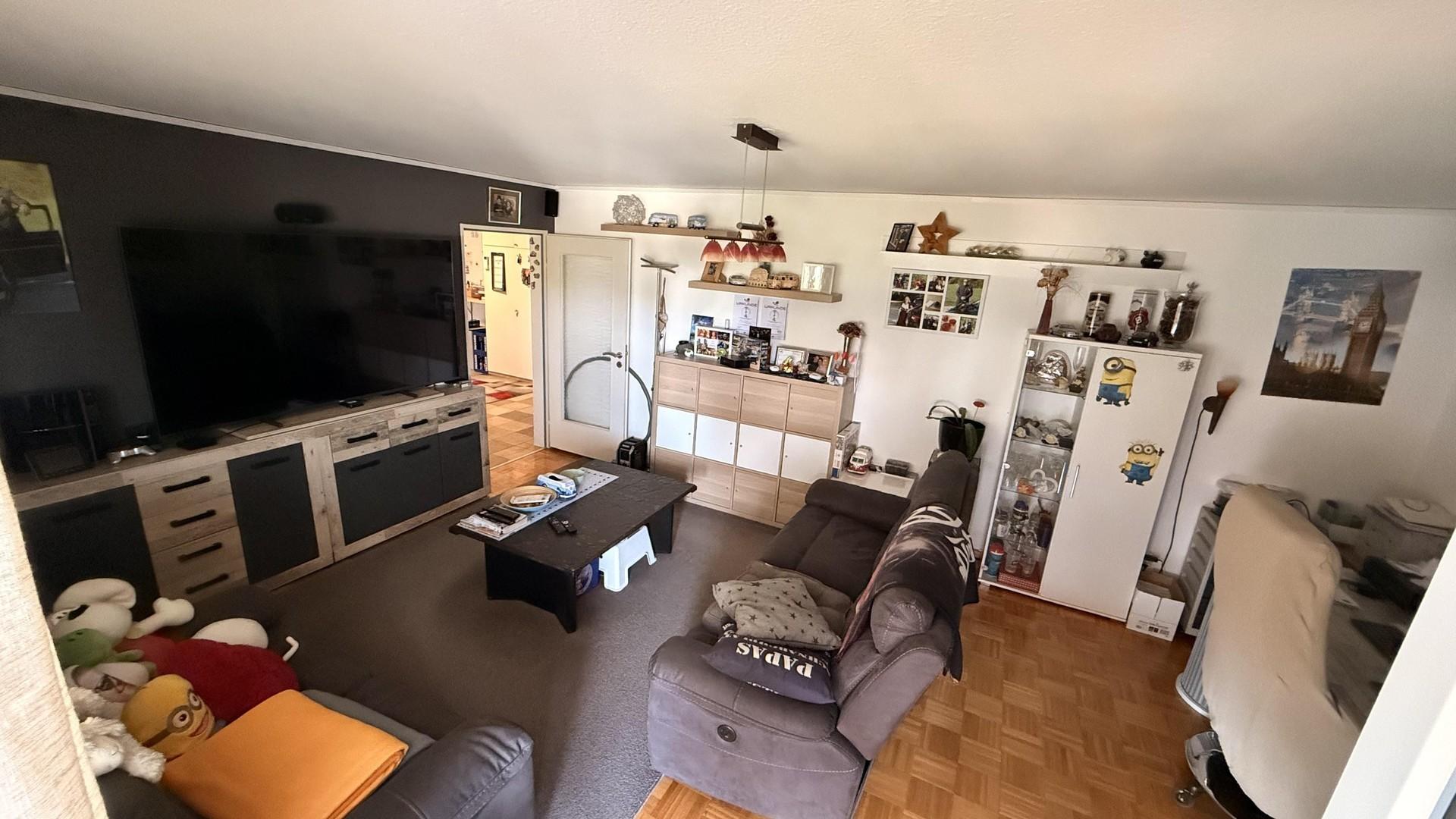 Wohnzimmer 2/2