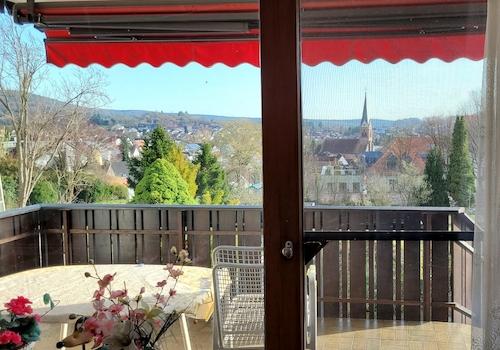 Balkon mit Fernblick EG