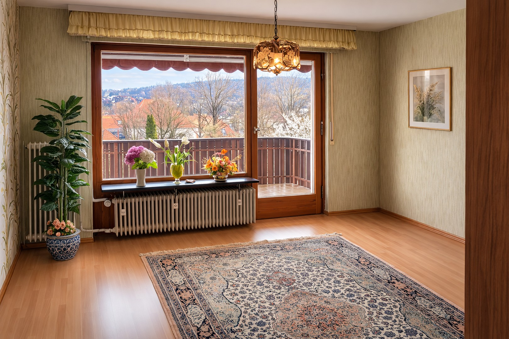 Zimmer 1 mit Balkonzugang OG