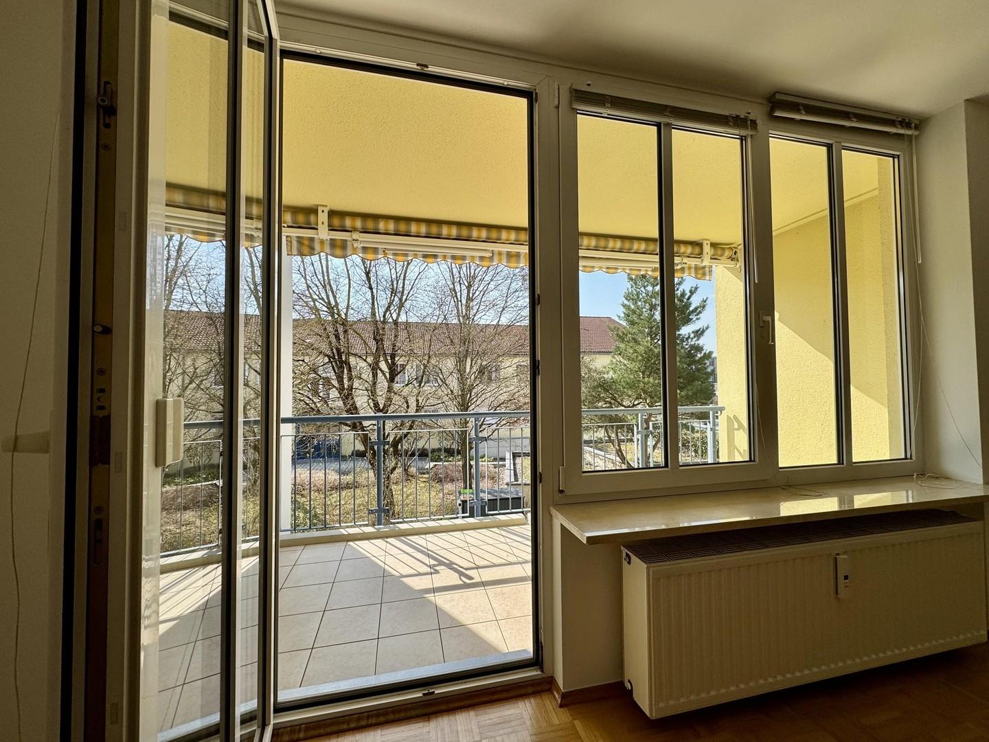 Blick aus dem Wohnraum