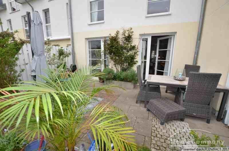 Garten mit Terrasse