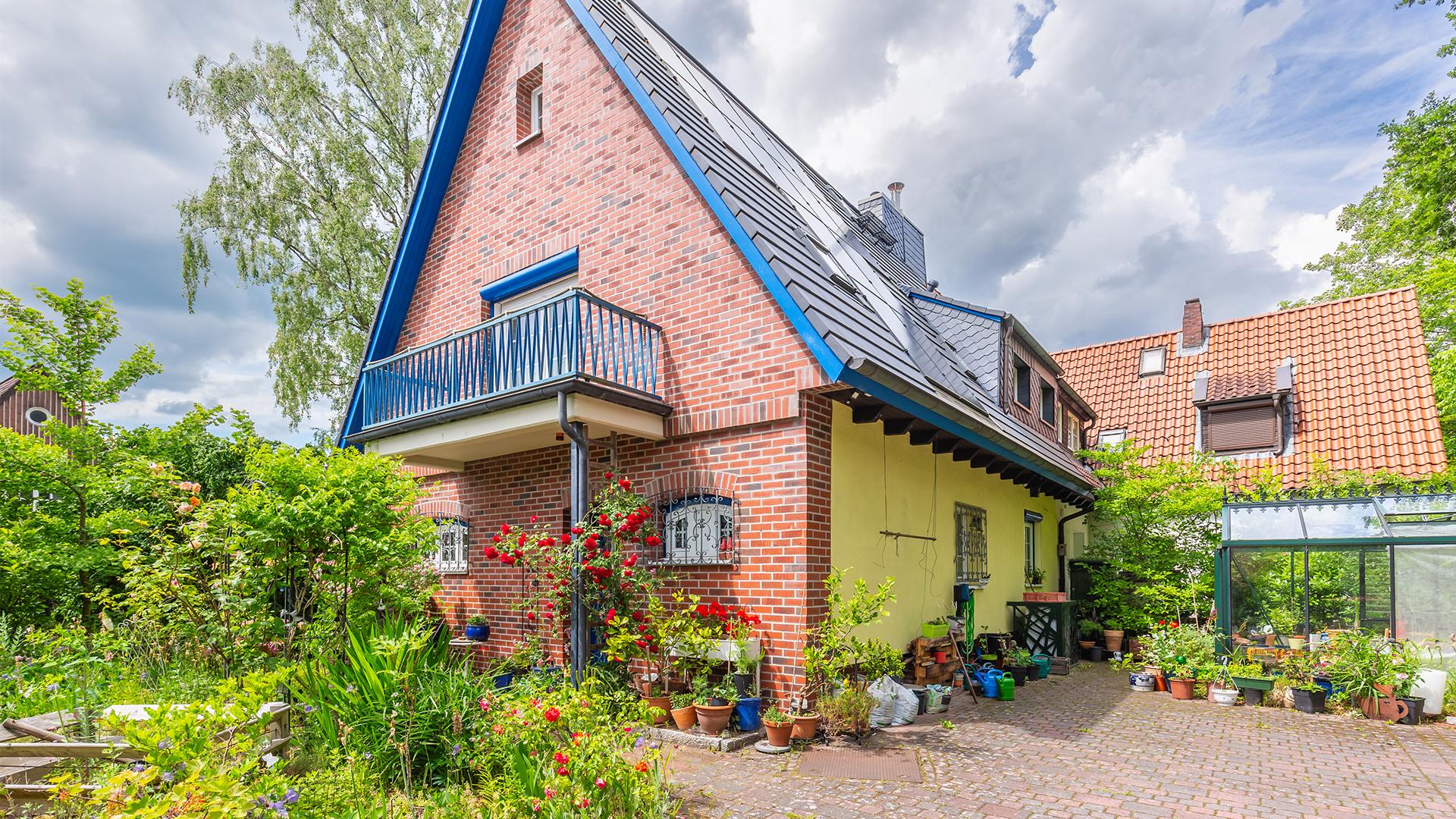 Straßenansicht