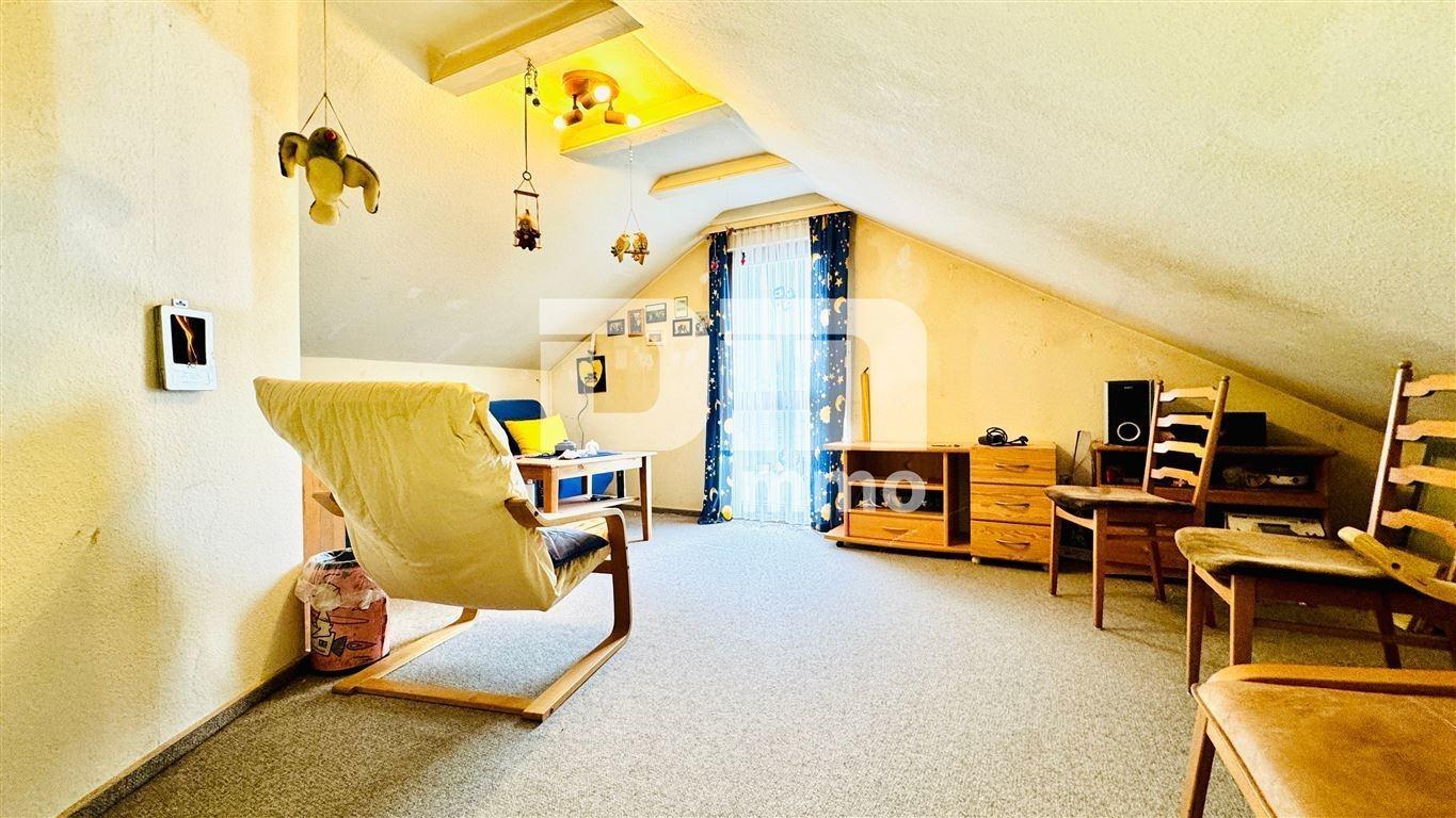DG Ausgebauter Dachboden / Studio 2