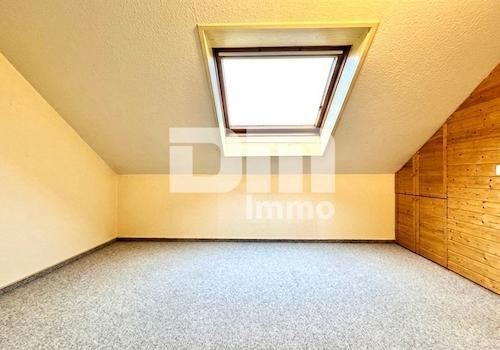 DG Ausgebauter Dachboden / Zimmer