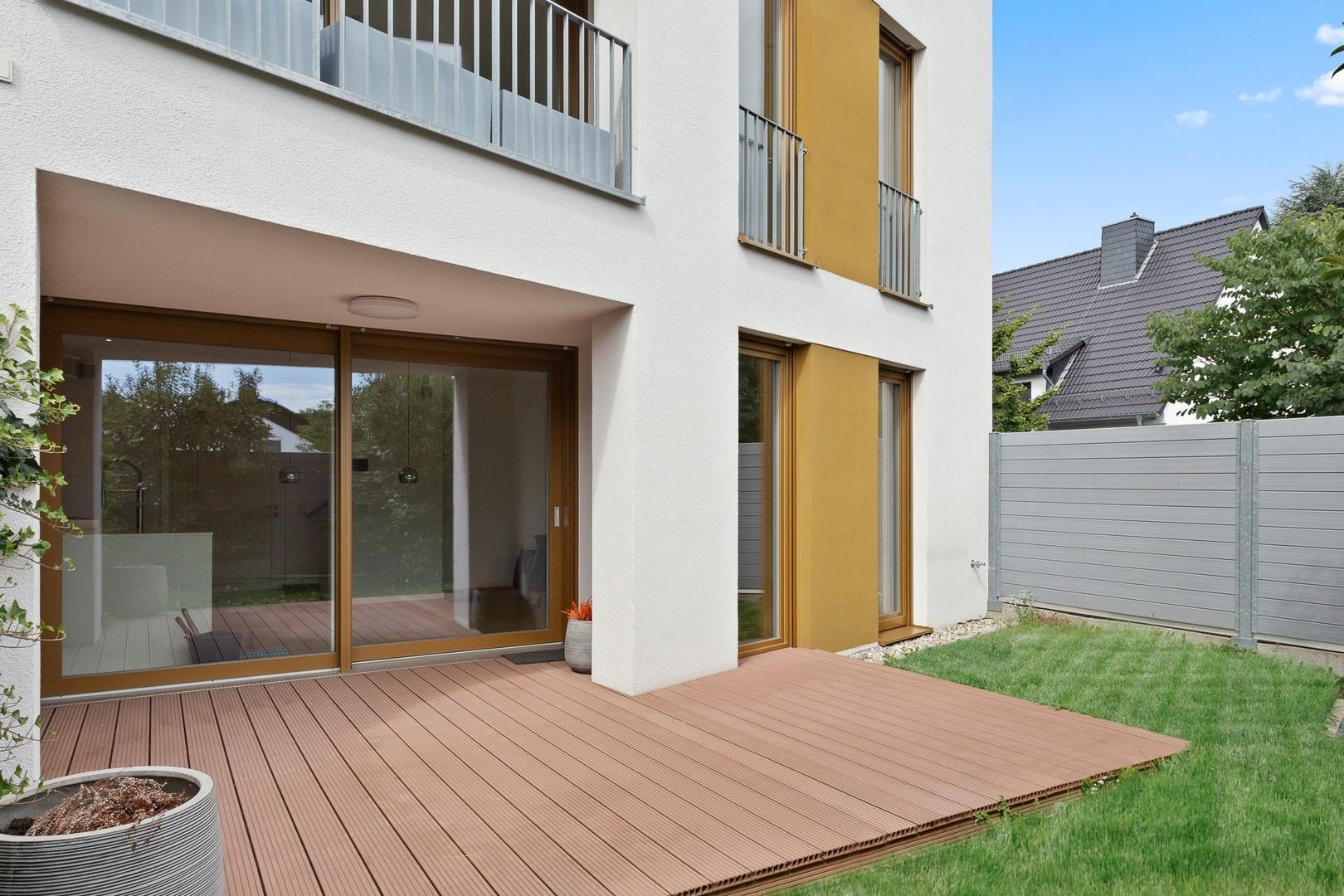Terrasse EG mit Gartenanteil