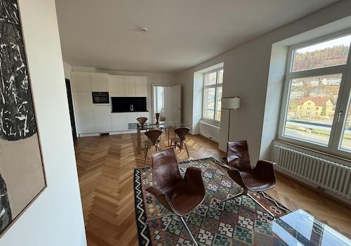 Wohnzimmer Blick zur Küche
