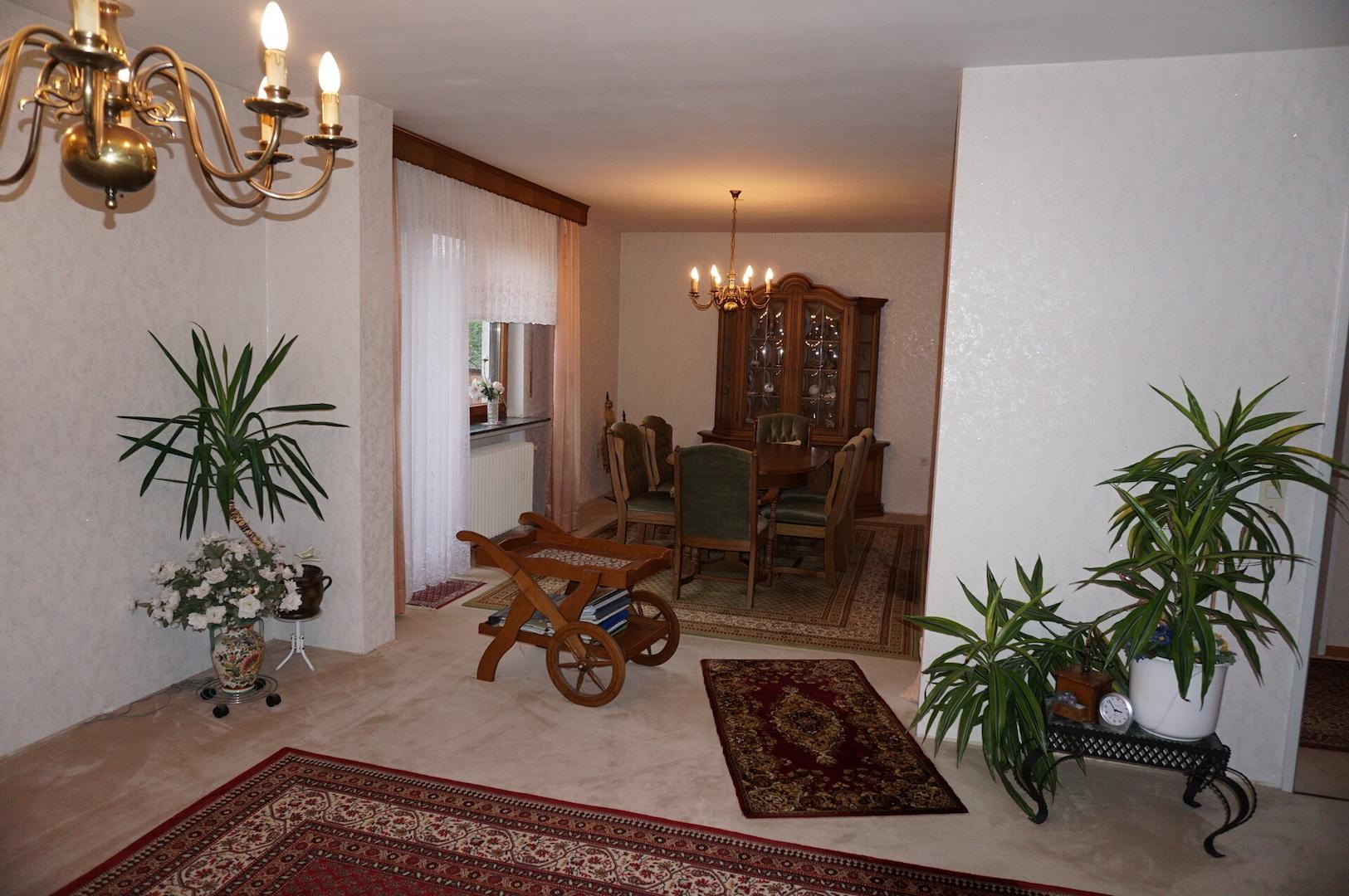 Wohn-/Esszimmer OG