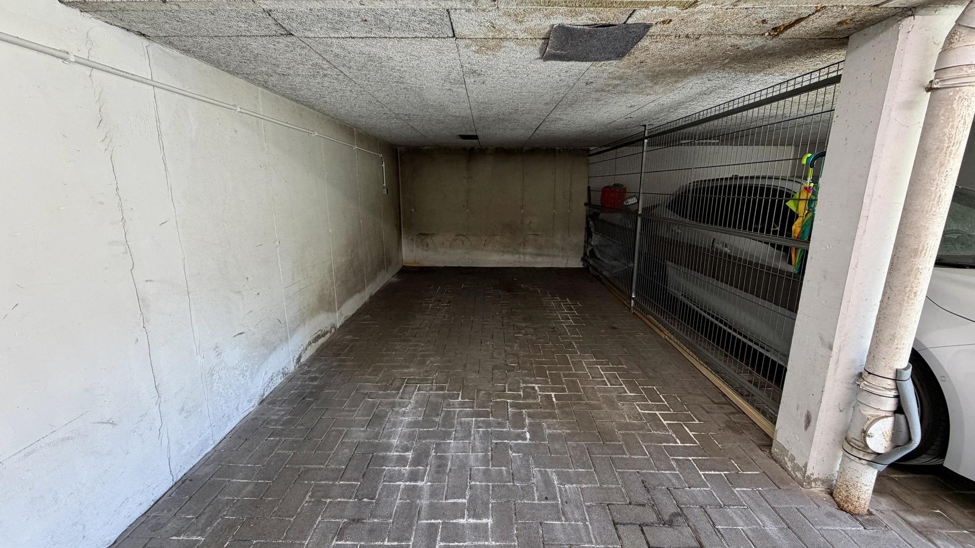 Stellplatz Garage
