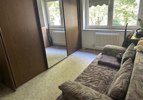 Schlafzimmer o.ä.
