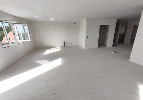 Wohnen / Essen / Küche mit Zugang zum Balkon Bild 6
