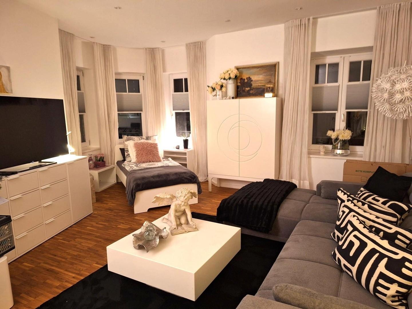 Wohnzimmer - Option Bett (WG)