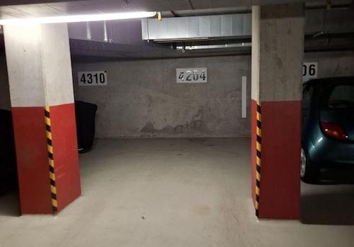 Tiefgaragenstellplatz