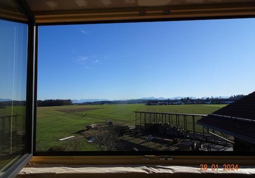 Bergblick aus der Dachgaube