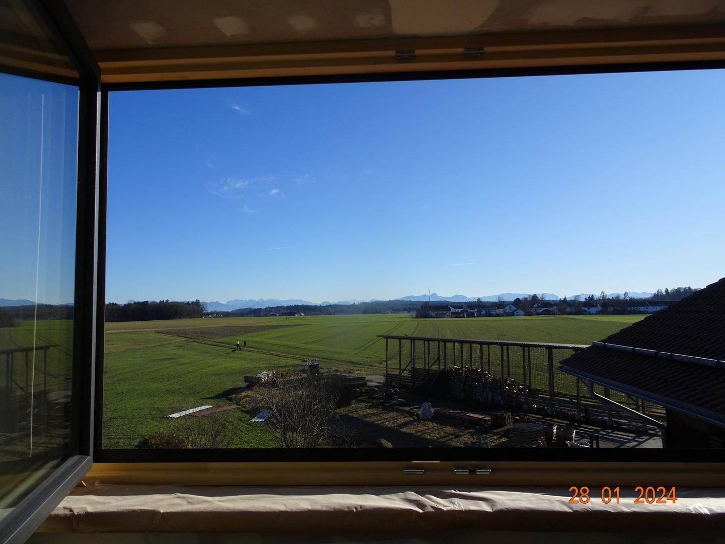 Bergblick aus der Dachgaube