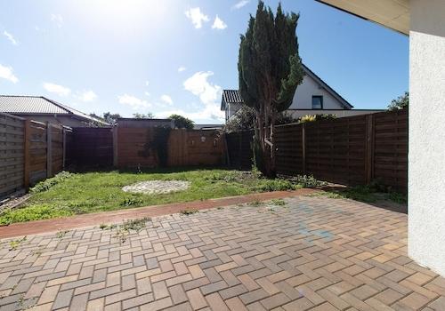 Terrasse und Garten