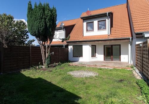 Hausansicht Garten
