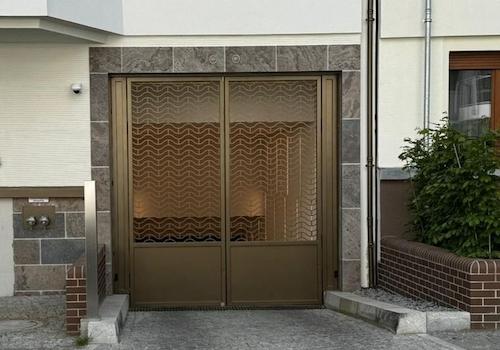 Tor zur Tiefgarage