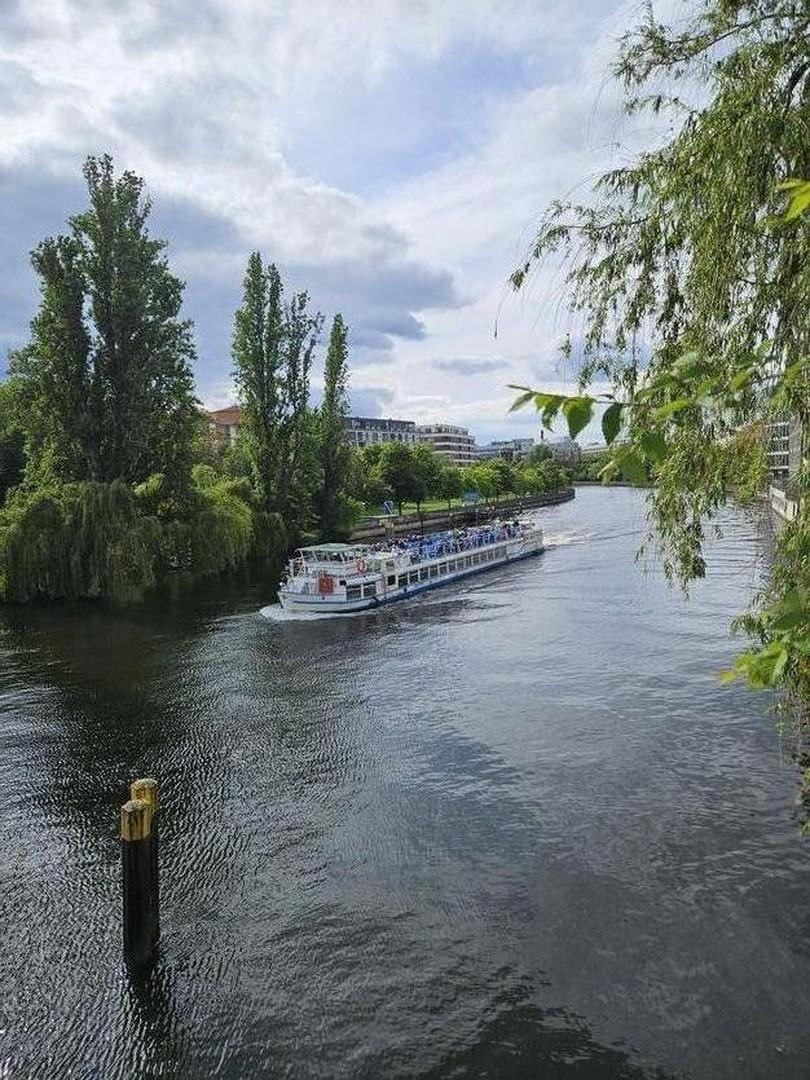 Blick von der Gotzkowskybrücke