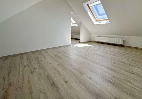 Zimmer obere Ebene