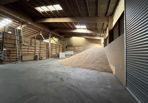 Lagerhalle innen