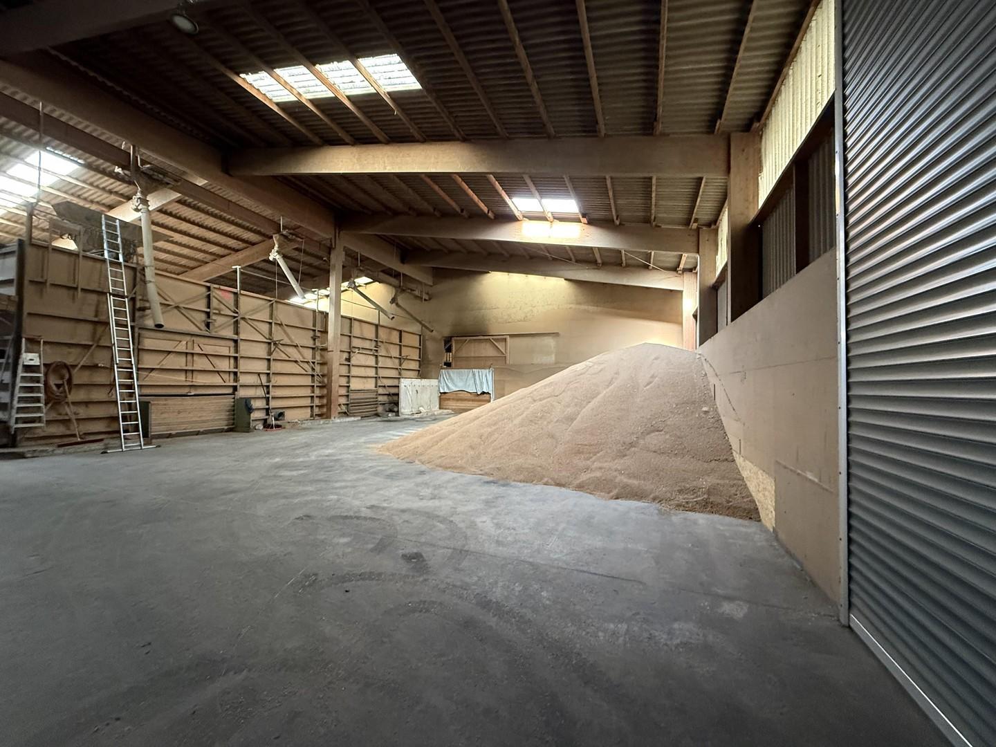 Lagerhalle innen