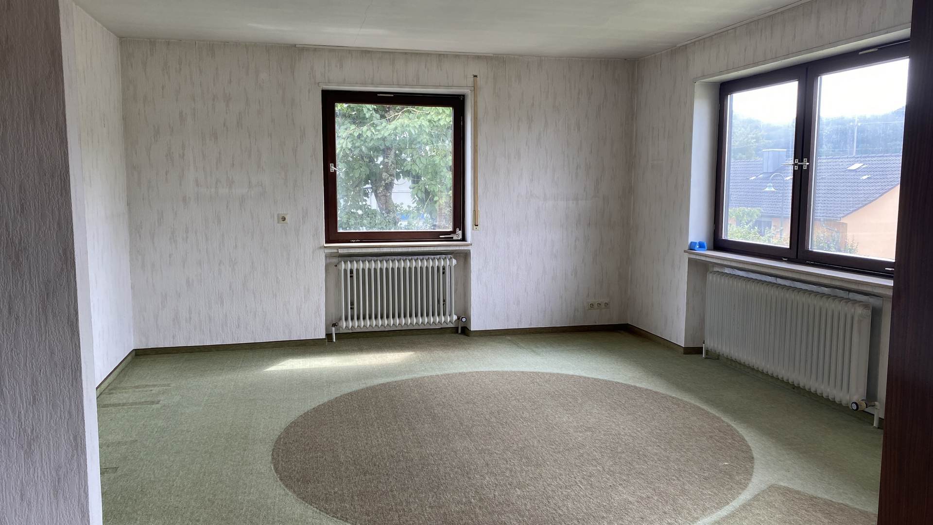 Esszimmer Hauptwohnung