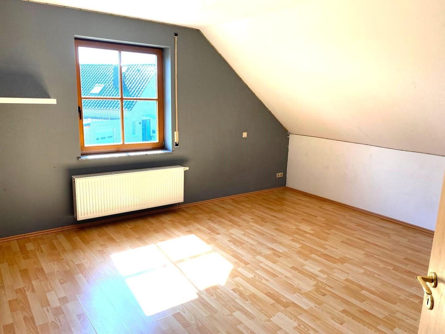 Zimmer Hauptwohnung DG