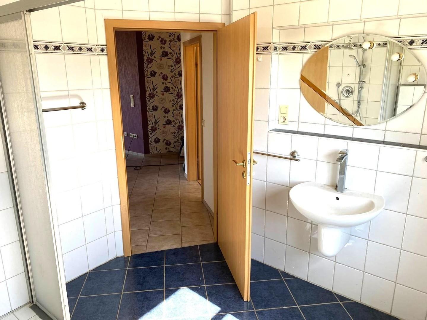 Bad Einliegerwohnung EG