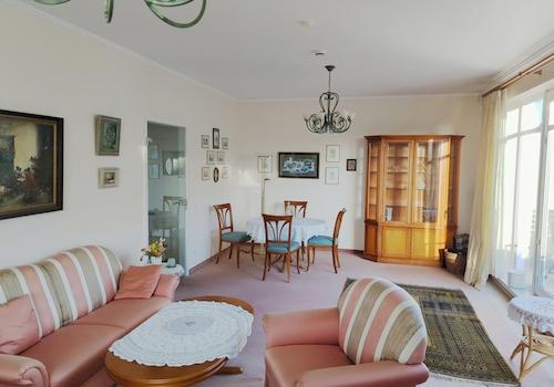 Wohnzimmer im 1.OG