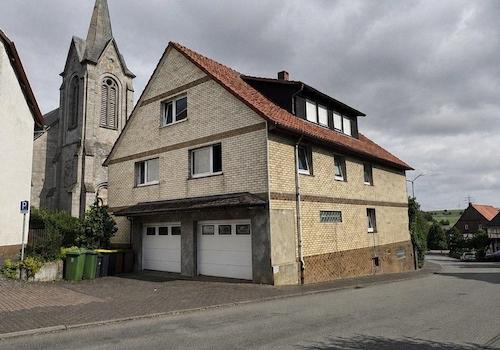 Doppelgarage/Stellplatz-Nord