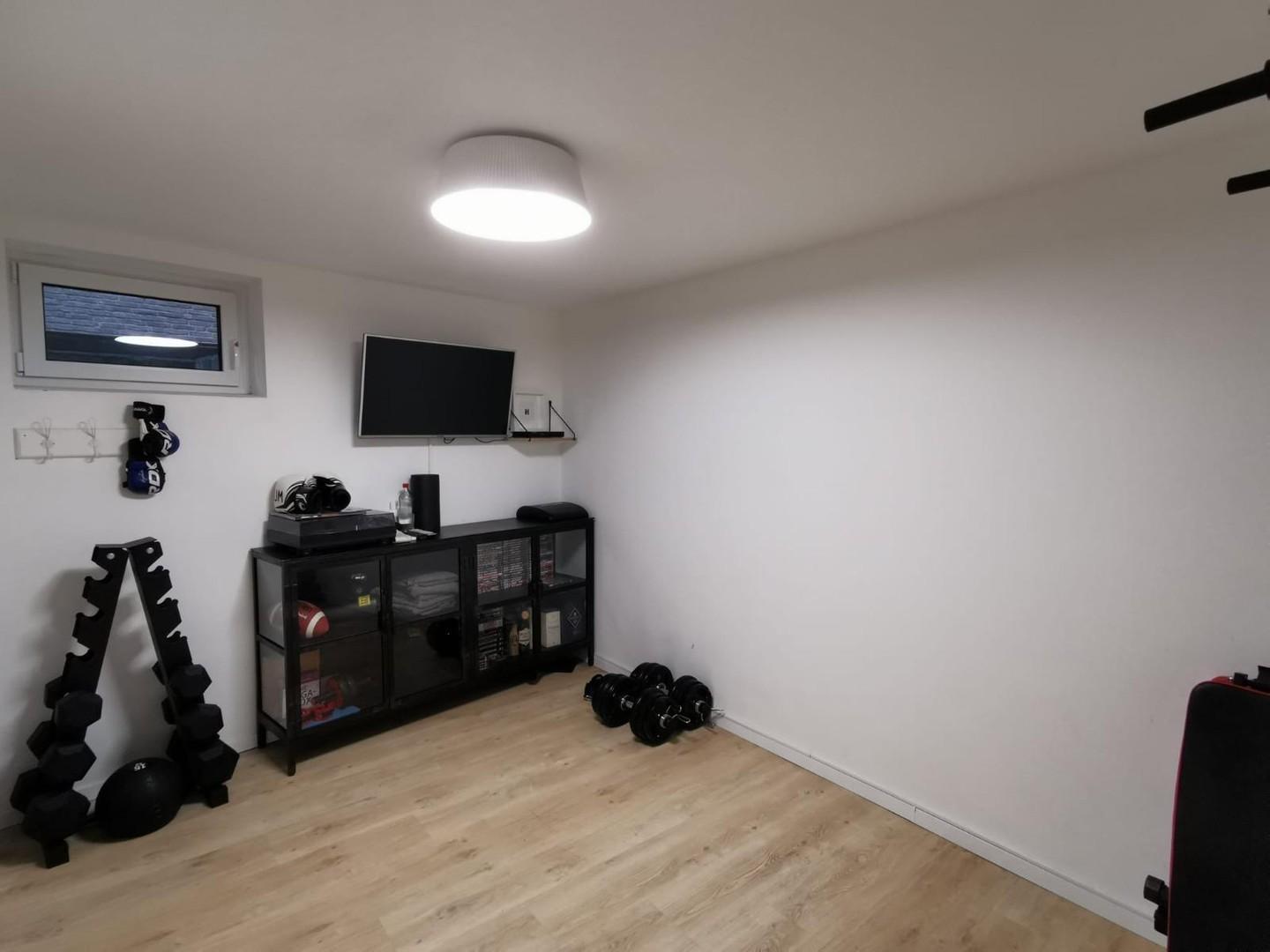 Zimmer im Souterrain