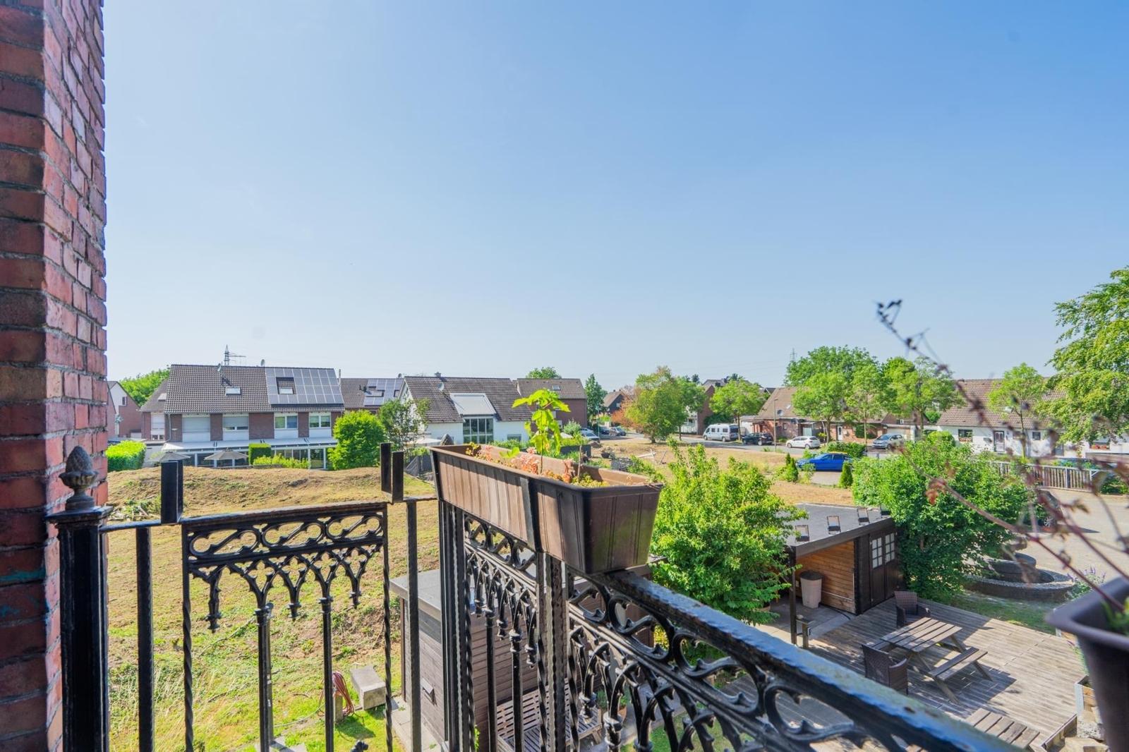 Balkon 1.OG "Herrenhaus"