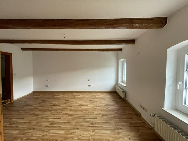 Schlafzimmer mit Zugang Bad