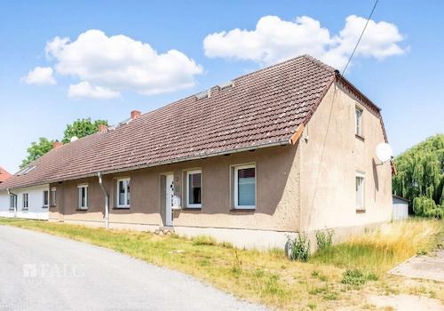 Außenansicht III