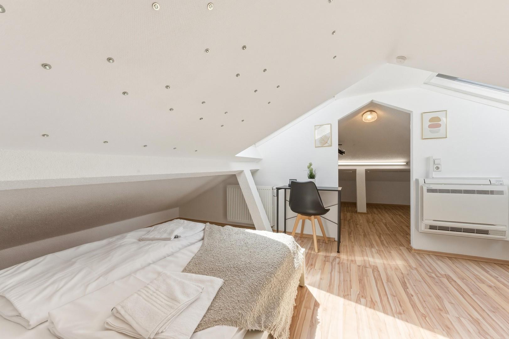 Schlfzimmer 1