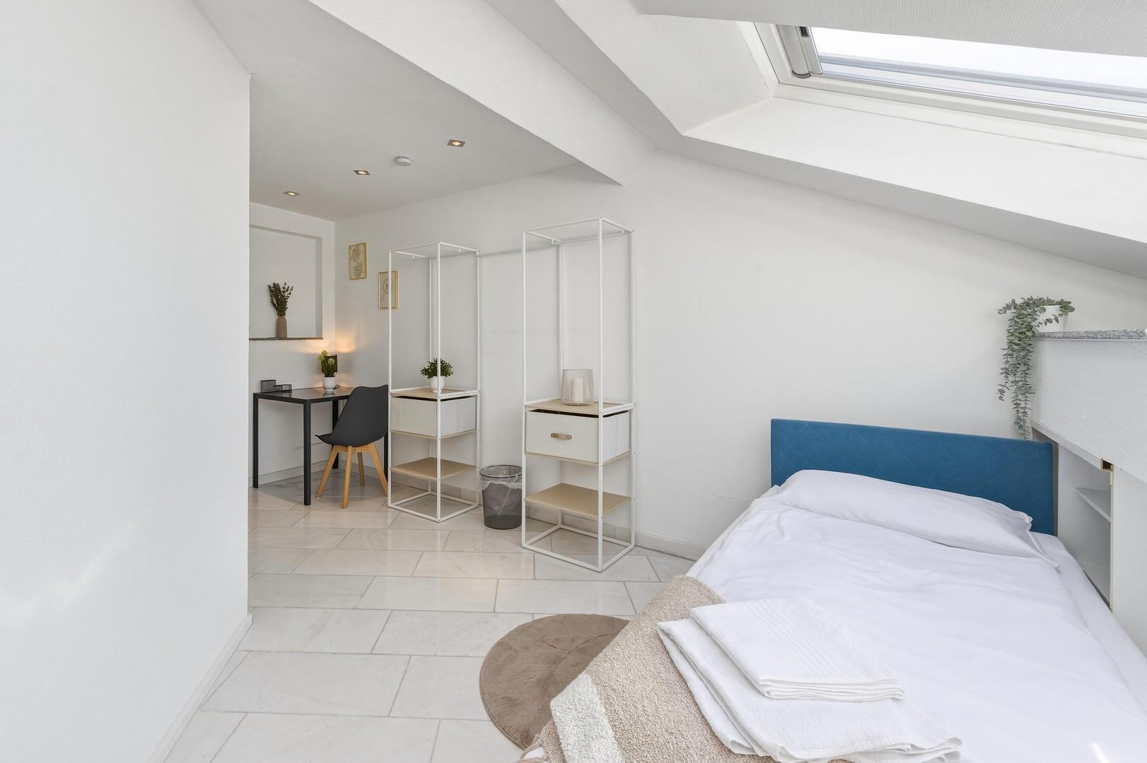 Schlafzimmer 2