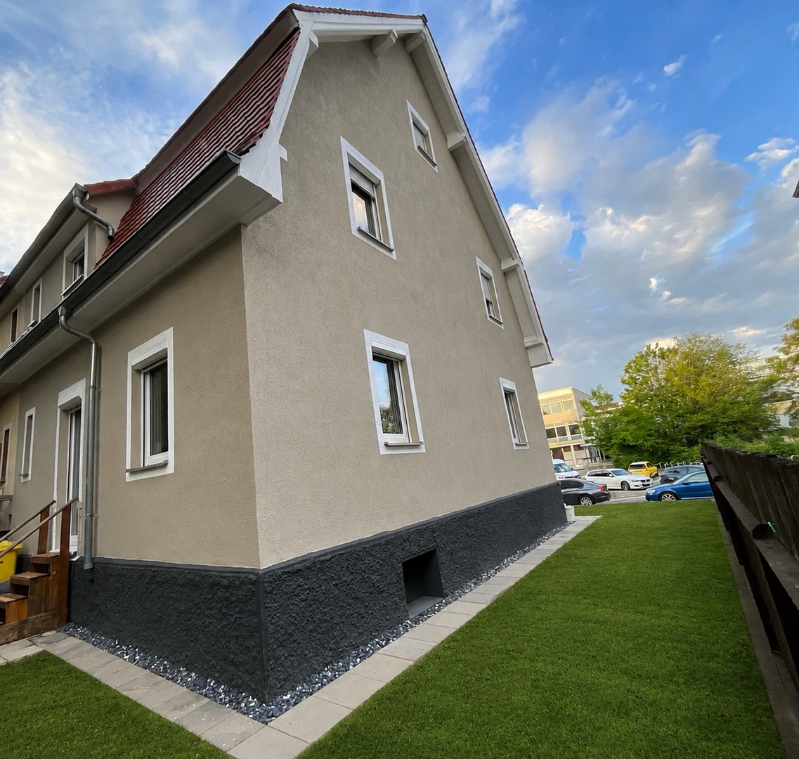 Hausansichten (Seite)