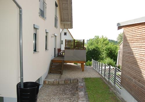 Zugang West - Terrasse