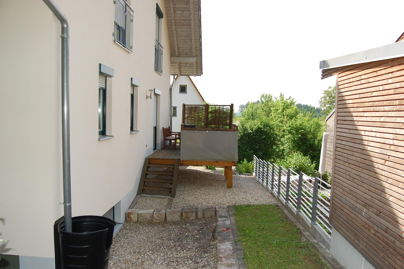 Zugang West - Terrasse