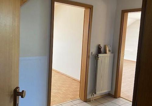Blick vom Flur in WZ und SZ 1