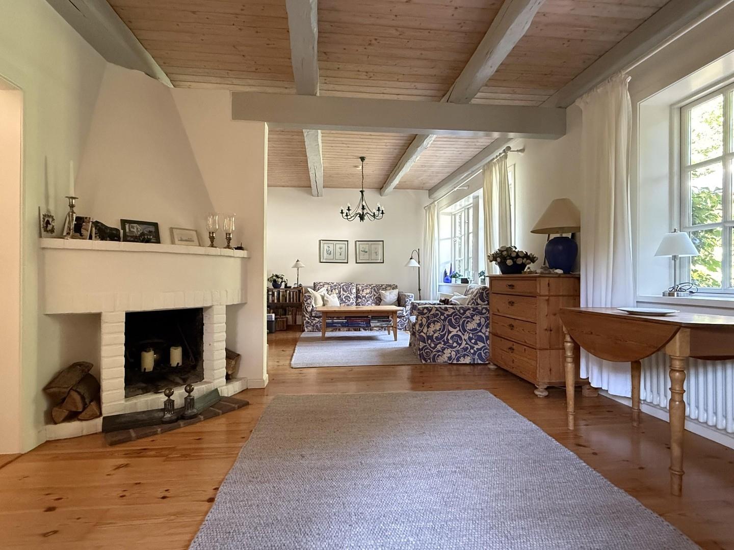 Whg. 1 EG Kaminzimmer