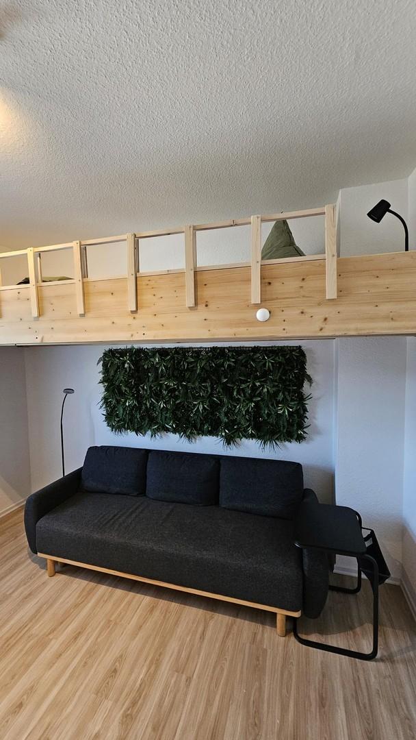 Wohn-/Schlafzimmer