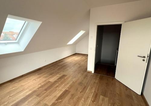 Zimmer 1 DG