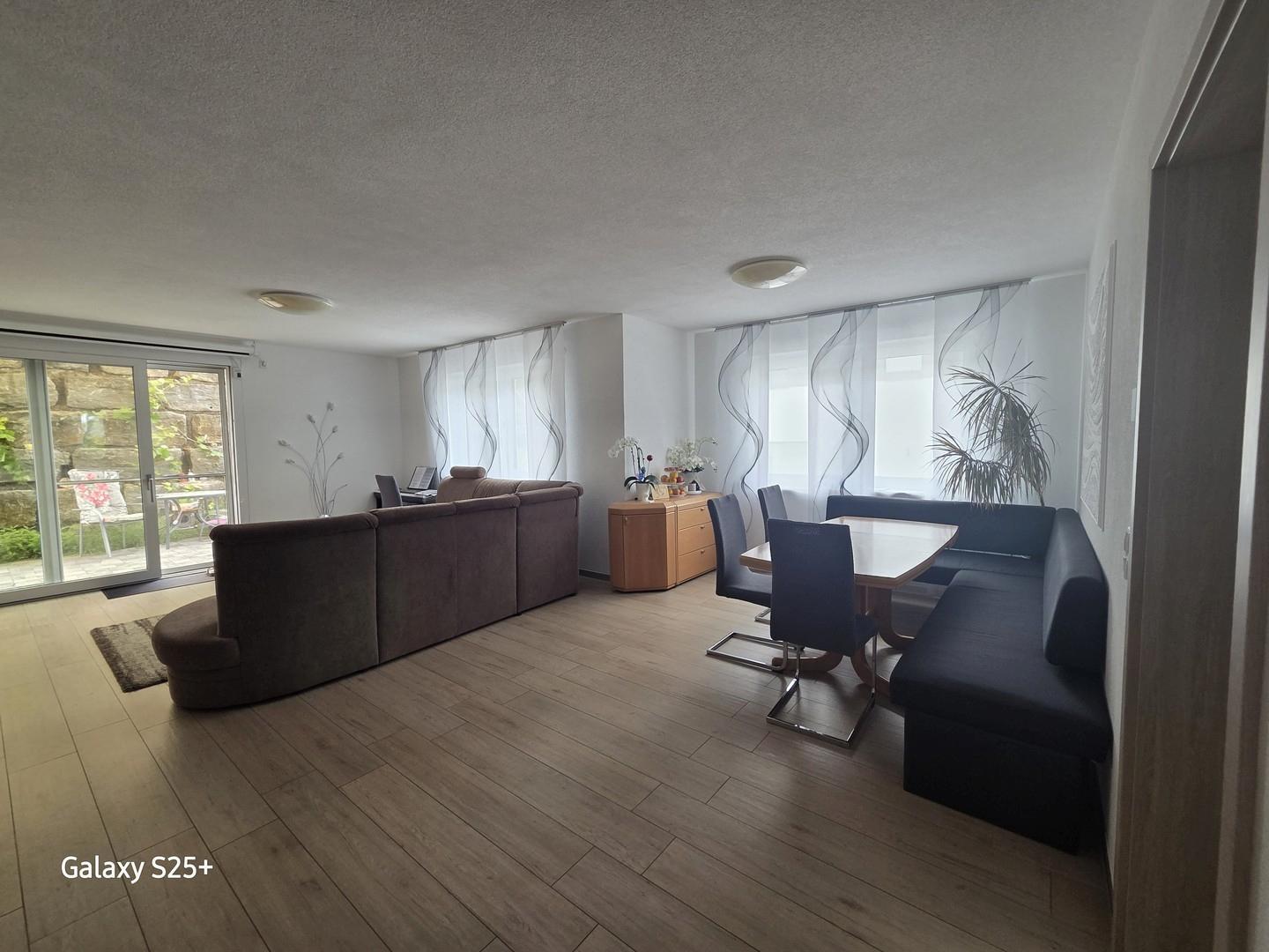 Esszimmer-Wohnzimmer