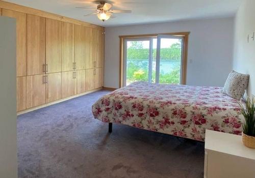 Schlafzimmer 1