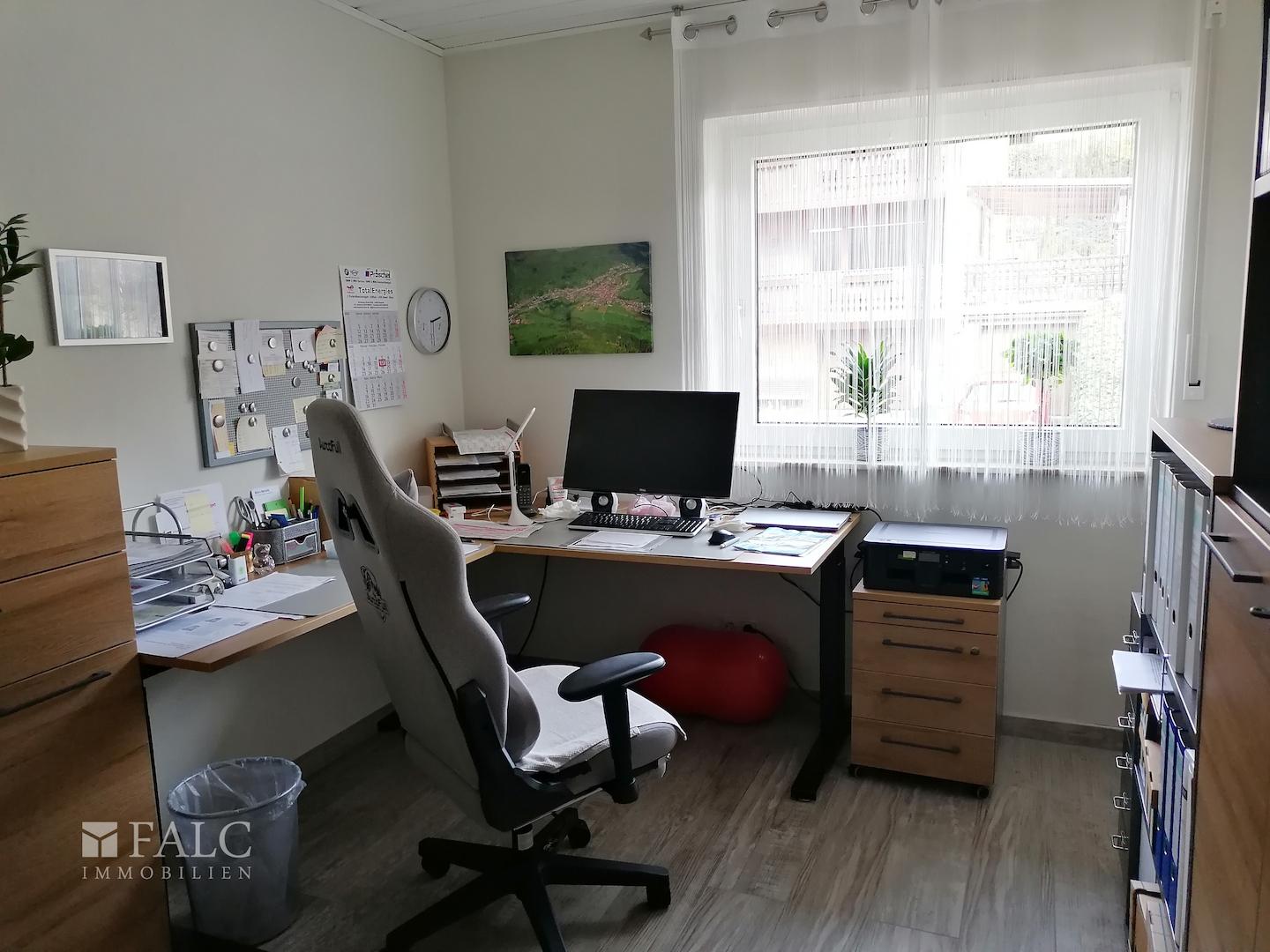 Arbeitszimmer