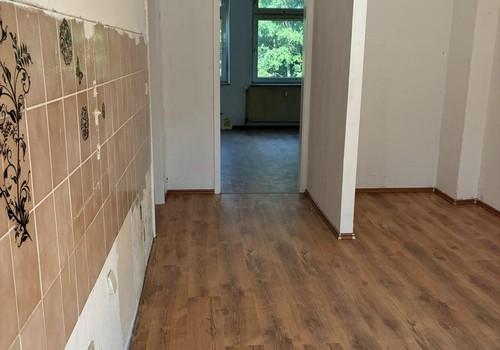 Küche zum Wohnzimmer