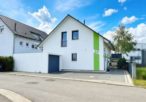 Hausansicht Straße