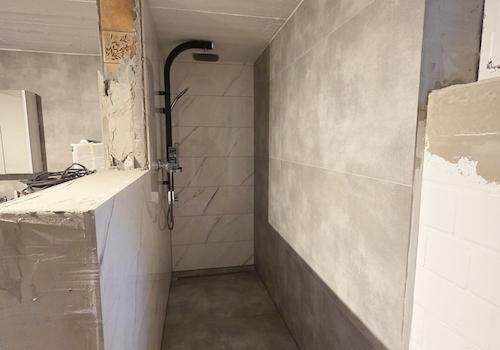 Keller Aupair-Dusche