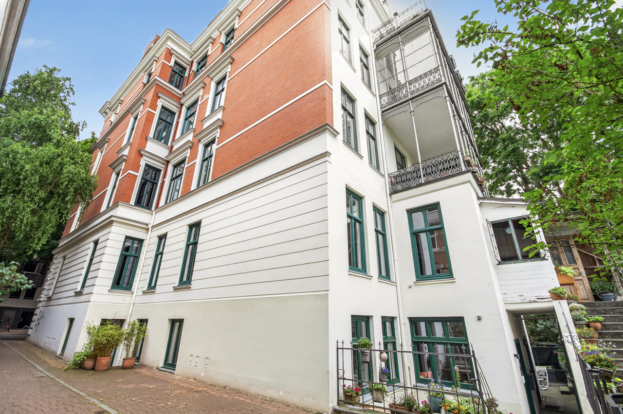 Kopfhaus mit Abstandsflächen